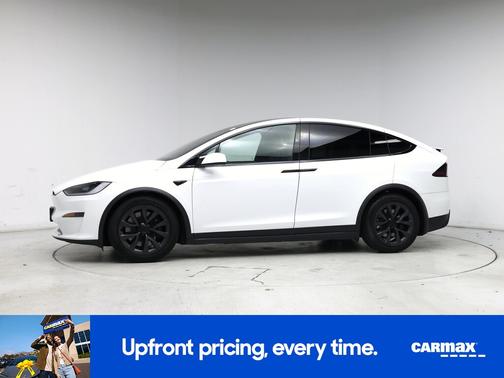 White 2024 Tesla Model X Long Range