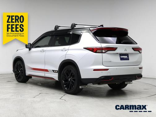 White 2024 Mitsubishi Outlander SE Ralliart