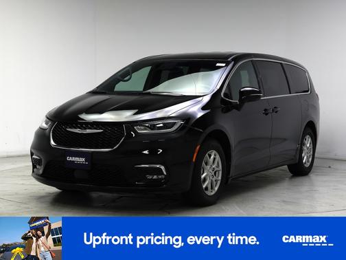 Black 2025 Chrysler Pacifica Select