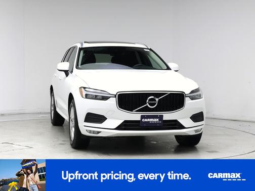 2021 Volvo XC60 T5 Momentum
