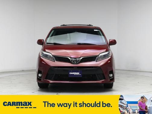 2019 Toyota Sienna SE Premium