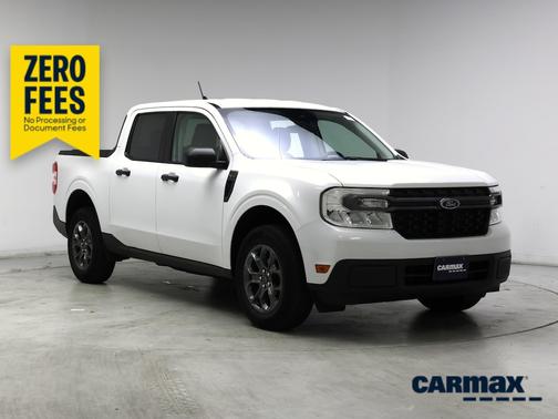White 2022 Ford Maverick XLT