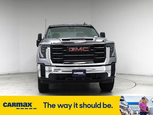 2024 GMC Sierra 2500 Pro