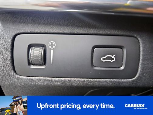 2021 Volvo XC90 T5 Momentum