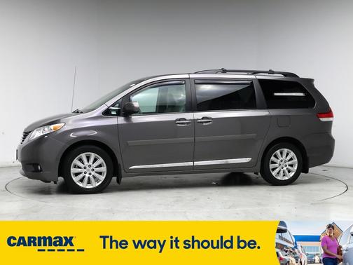2013 Toyota Sienna XLE