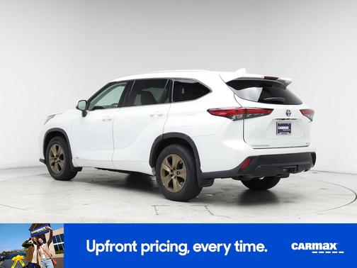 2022 Toyota Highlander Hybrid XLE Bronze