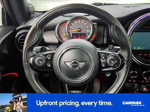 White 2017 MINI Hardtop S