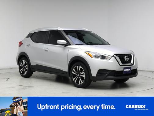 Silver 2019 Nissan Kicks SV