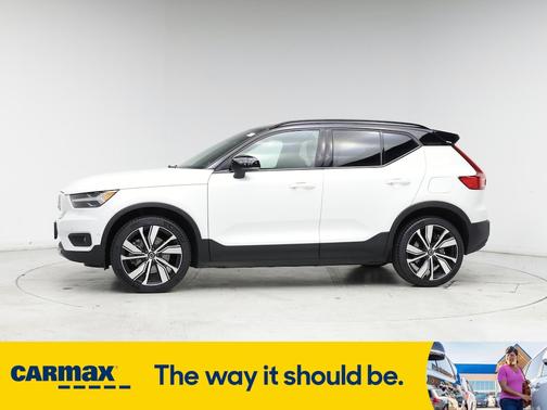 2022 Volvo XC40 Recharge Pure Electric P8 Twin Plus