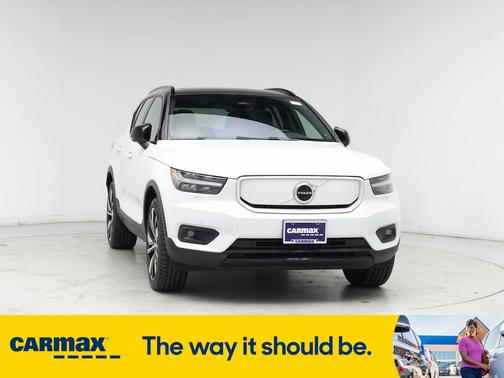2022 Volvo XC40 Recharge Pure Electric P8 Twin Plus