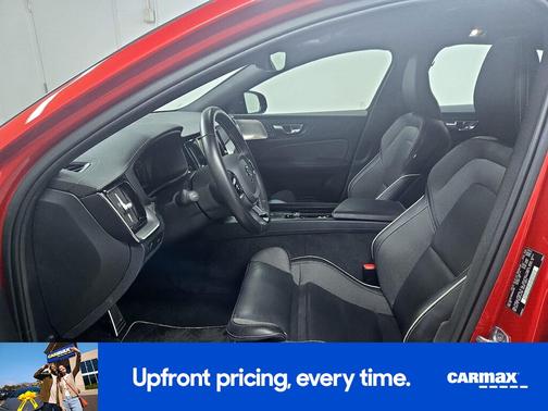 2021 Volvo S60 T6 R-Design