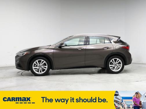 2019 INFINITI QX30 Luxe
