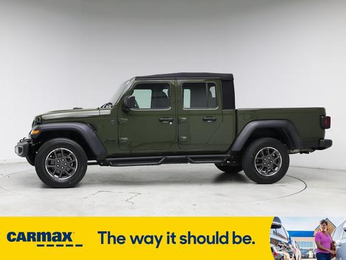 2024 Jeep Gladiator Sport