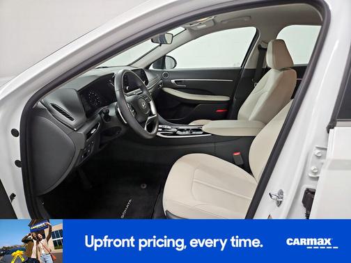 White 2022 Hyundai SONATA Hybrid SEL