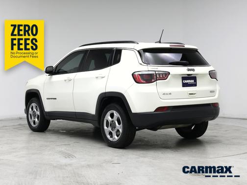 White 2019 Jeep Compass Latitude
