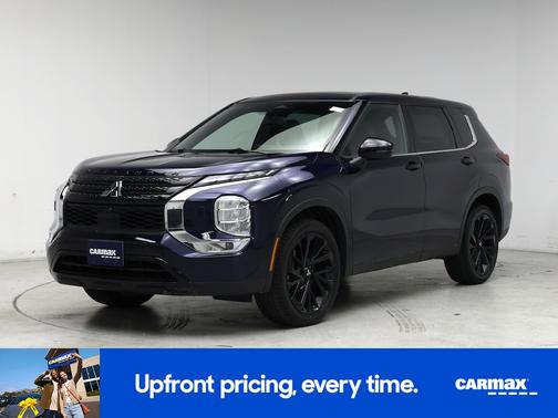 Blue 2022 Mitsubishi Outlander SE