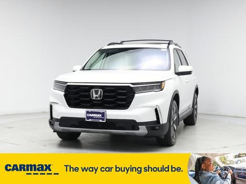 2024 Honda Pilot Touring