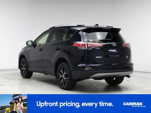 2017 Toyota RAV4 SE