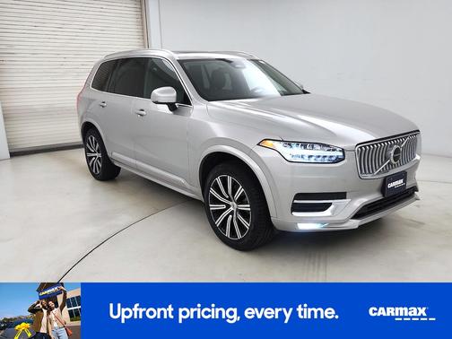 2025 Volvo XC90 B5 Core