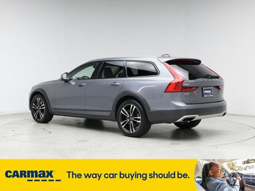 2019 Volvo V90 T5 Cross Country