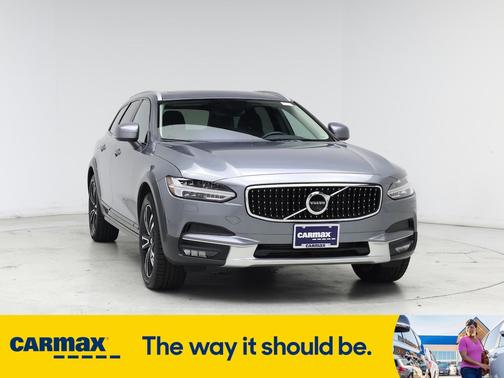 2019 Volvo V90 T5 Cross Country