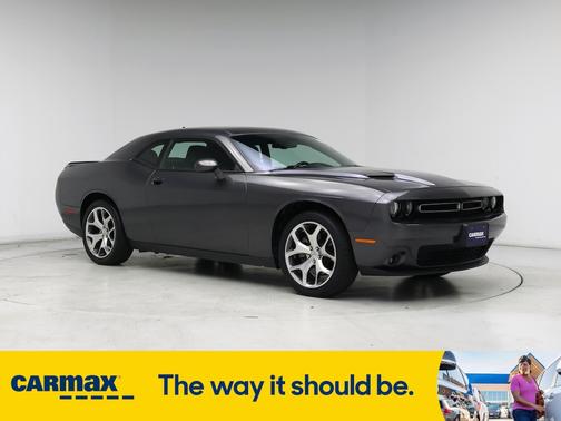 2015 Dodge Challenger SXT Plus