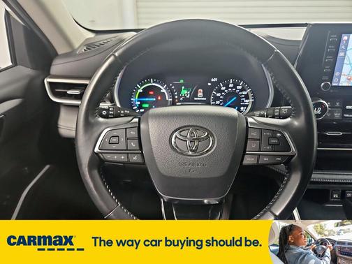 2020 Toyota Highlander Hybrid XLE