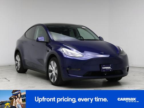 Blue 2023 Tesla Model Y Long Range