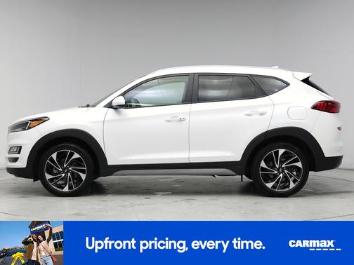 White 2021 Hyundai TUCSON Limited