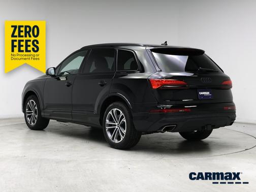 Black 2025 Audi Q7 Premium Plus