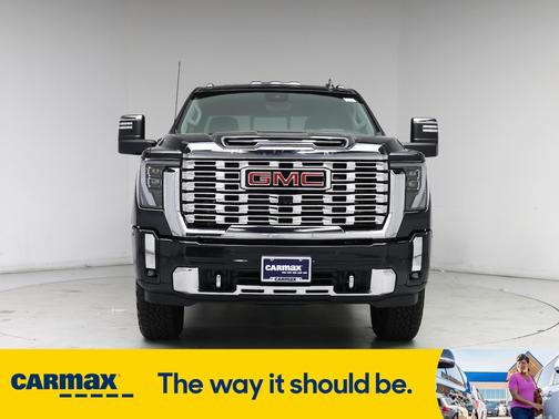 2024 GMC Sierra 2500 Denali
