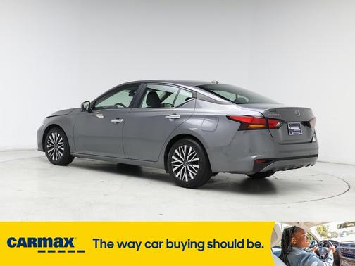 2023 Nissan Altima SV