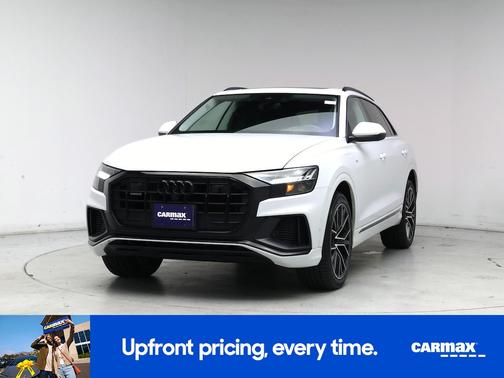 2023 Audi Q8 Premium Plus