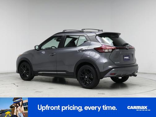 2021 Nissan Kicks SR