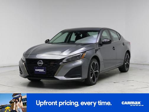 2023 Nissan Altima SR