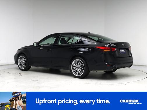 2023 Nissan Altima SR