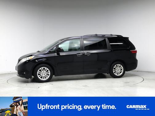 2017 Toyota Sienna XLE