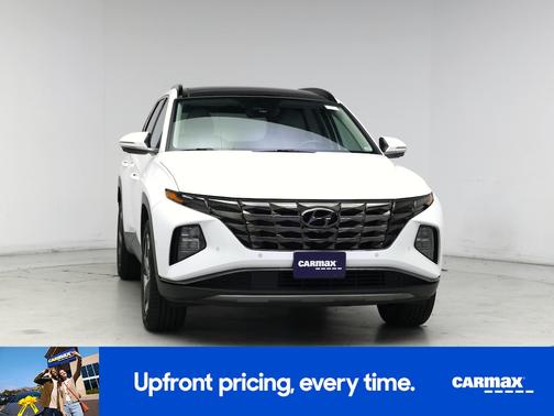 White 2022 Hyundai TUCSON Limited