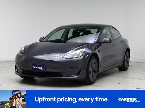 Gray 2023 Tesla Model 3 Long Range