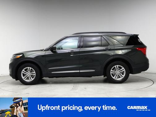 Green 2023 Ford Explorer XLT