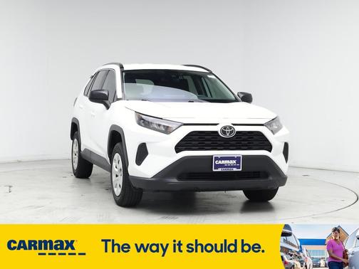 2020 Toyota RAV4 LE