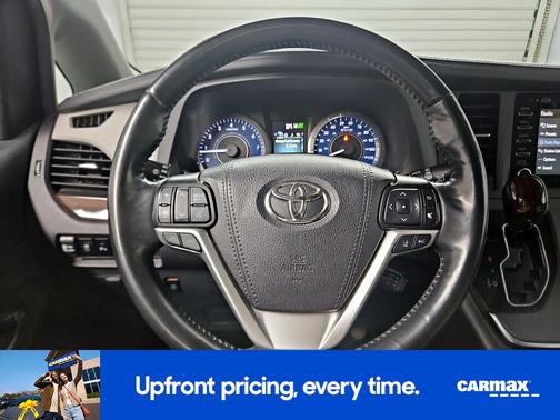 2019 Toyota Sienna Limited Premium