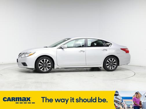 2017 Nissan Altima SV