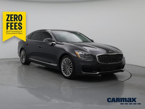 Gray 2020 Kia K900 Luxury
