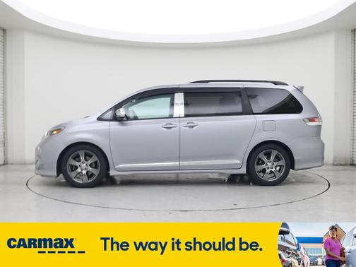 2017 Toyota Sienna SE