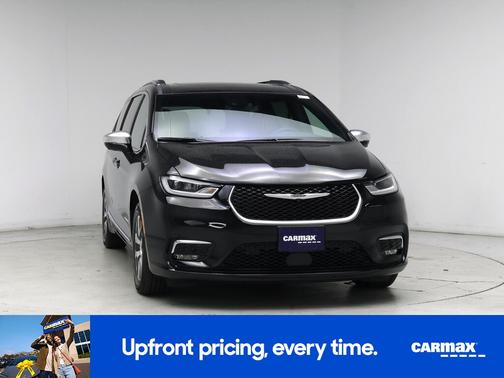 2023 Chrysler Pacifica Hybrid Pinnacle
