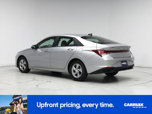 2021 Hyundai ELANTRA SE