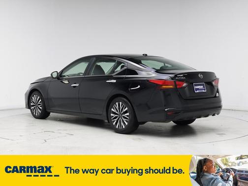 2024 Nissan Altima SV