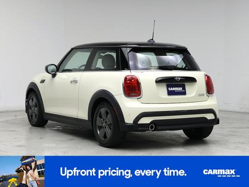White 2022 MINI Hardtop