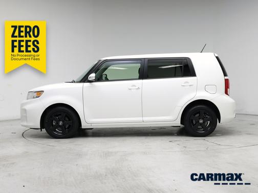 White 2015 Scion xB